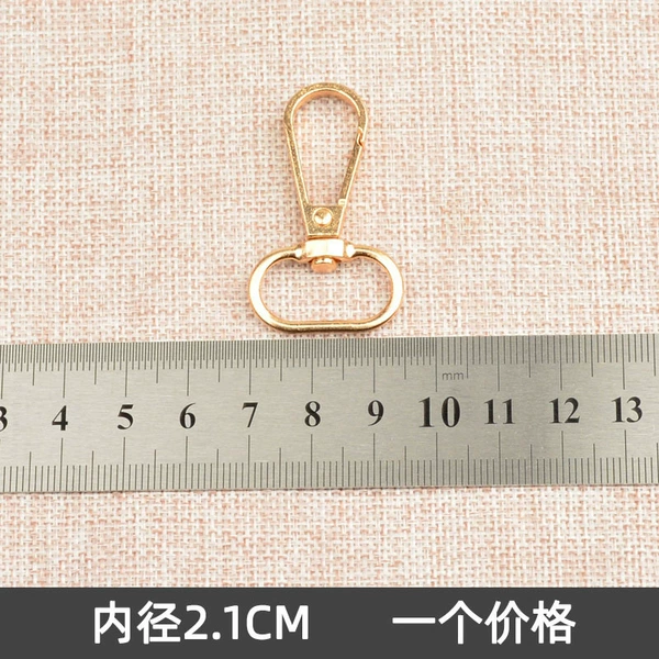 1 light gold lobster clasp with inner diameter 2cm
