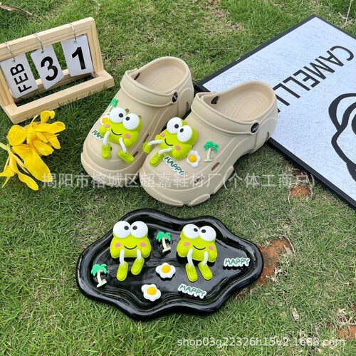 New style hole shoes accessories cute cartoon DIY shoe buckle shoes flower holiday frog creative shoes accessories wholesale