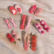 ��ɫС����������߼пɰ���Ů������Ѽ��з�������������ͷ��