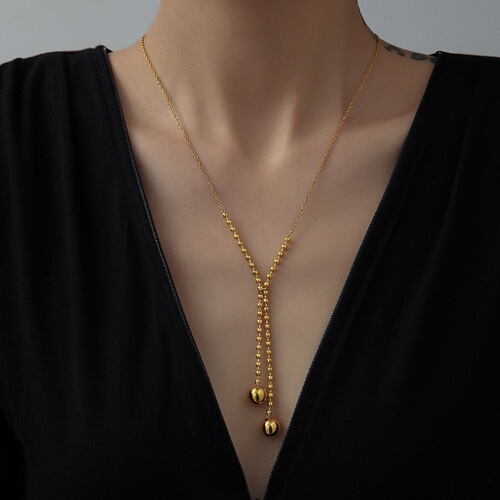 Titanium steel new ball ball Y-shaped sweater chain women's niche light luxury high-end temperament necklace ins Internet celebrity does not fade trend
