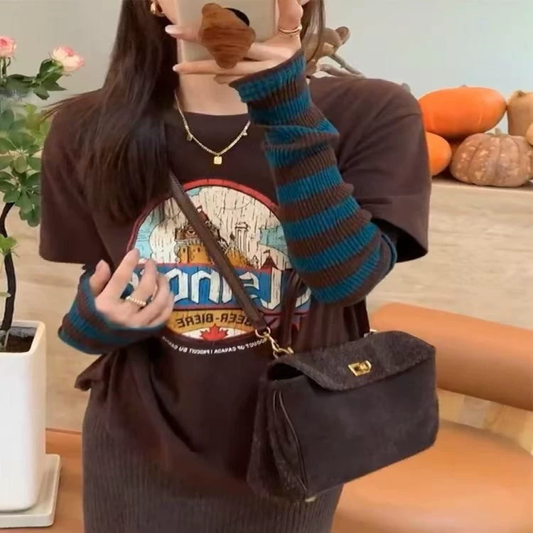 Новая женская футболка из двух частей с круглым вырезом в стиле ретро и мультяшным буквенным принтом в полоску с длинными рукавами контрастного цвета, цвет спандекса