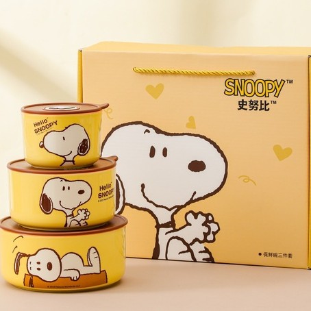 Snoopy genuino tazón de mantenimiento fresco regalo de tres piezas con tapa cerámica de dibujos animados linda caja de regalo de alta gama dos piezas