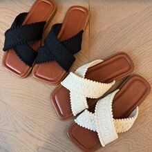 �����ׁ��L�ֹ���������һ����Ů��ƽ�כ���Ь�ȼ��L26��H050907