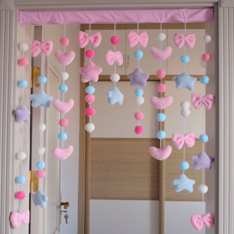 텔레스코픽 폴이 있는 스타 레전드 도어 커튼