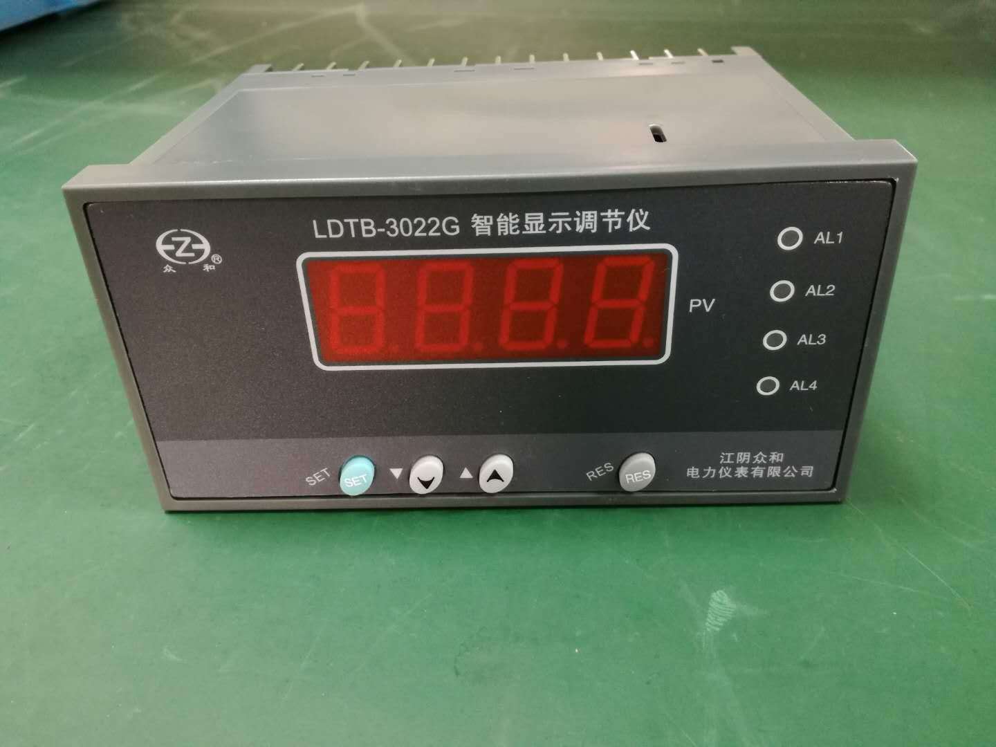 LDTB-3022G 智能显示调节仪