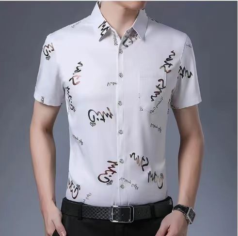 Nueva camisa floral de media manga para hombre de verano de seda de hielo sin planchar camisa de manga corta de moda para hombre camisa floral de solapa superior