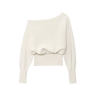 �W�����QŮ�b���uͨINS�羳����ɚ��|Ůһ�ּ�ë��