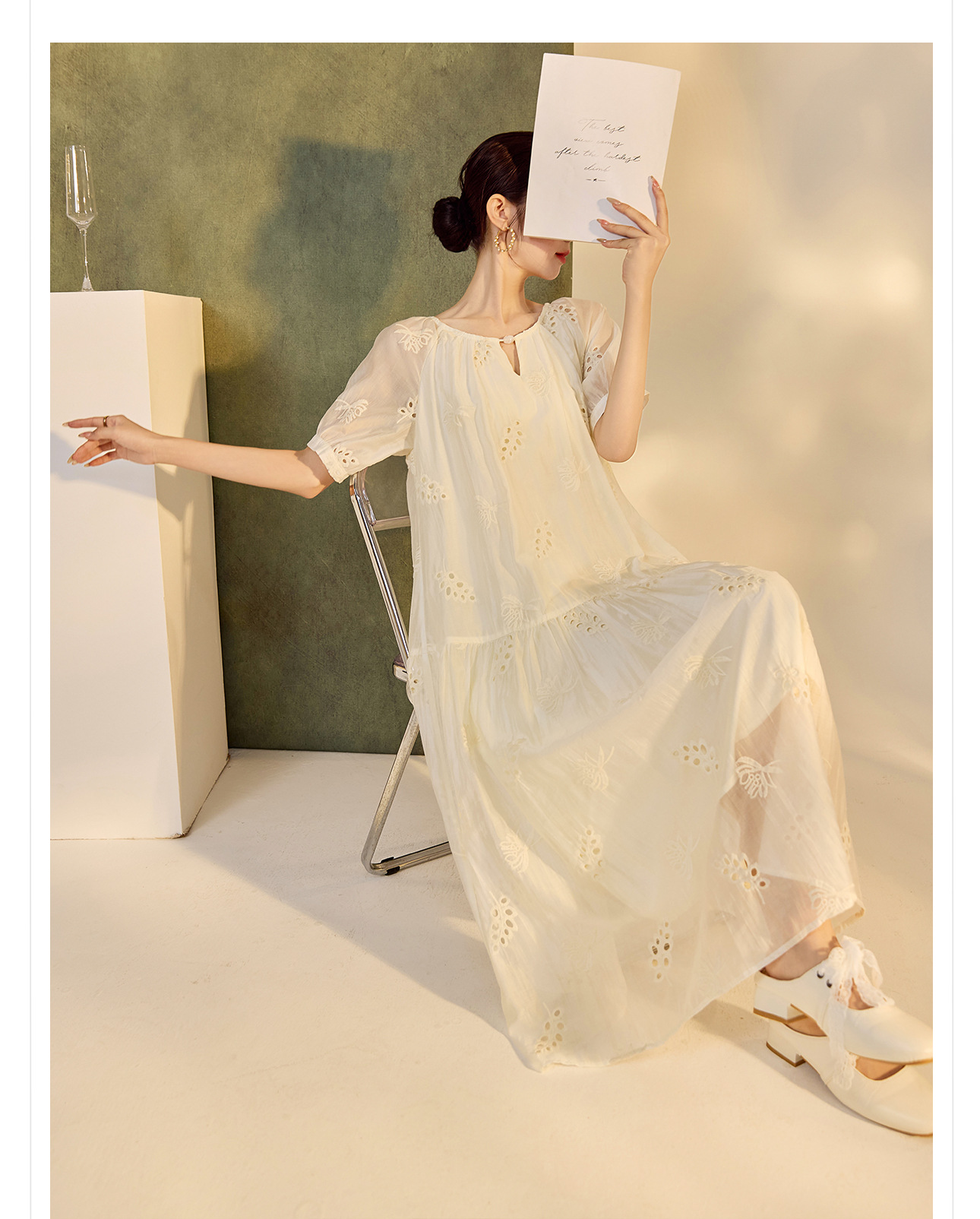 Váy suông midi Tencel phong cách Trung Quốc mới tay ngắn cổ tròn — Màu trắng be chi tiết 5
