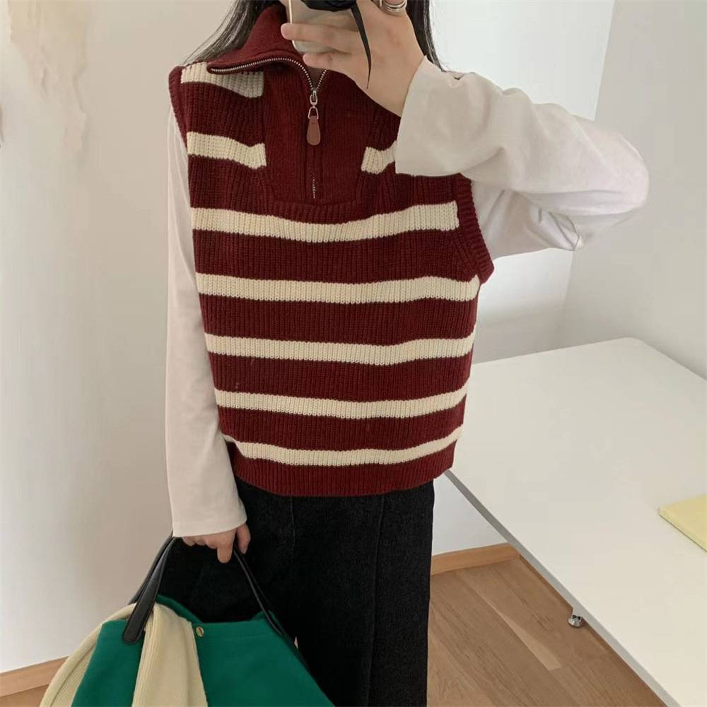 Retro knitted vest with zipper