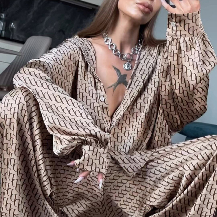 2026 New European American Women's Spring Fashion High-End Long-Sleeve Loose Shirt And Pants Two-Piece Satin Print Set_ecoleips.com