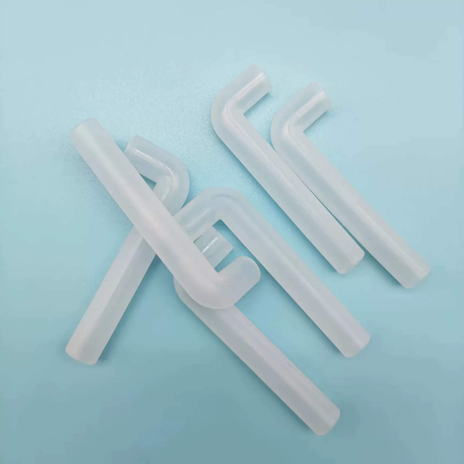 中山硅橡胶厂L型硅胶管 硅胶弯头 7字弯管 食品级转折管量大价优