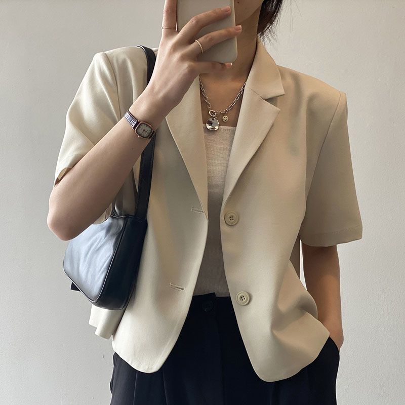 Fashionable short-sleeved blazer for women, 2026 summer thin style, new Korean version, drapey short casual blazer top Fashionable short-sleeved blazer for women, 2026 summer thin style, new Korean version, drapey short casual blazer top