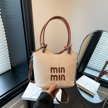 �r�К��|�˻@�Ӱ���Ů2025�¿��＾���e��߅�ȼ�б�������ˮͰ��