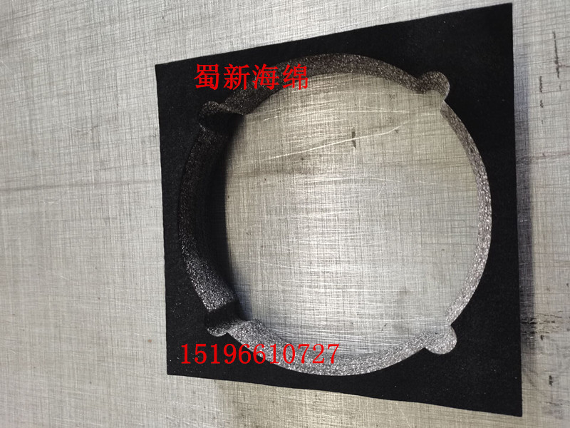 厂家供应黑色珍珠棉表黑绒缓冲快递包装泡沫/白色珍珠棉卡槽包装