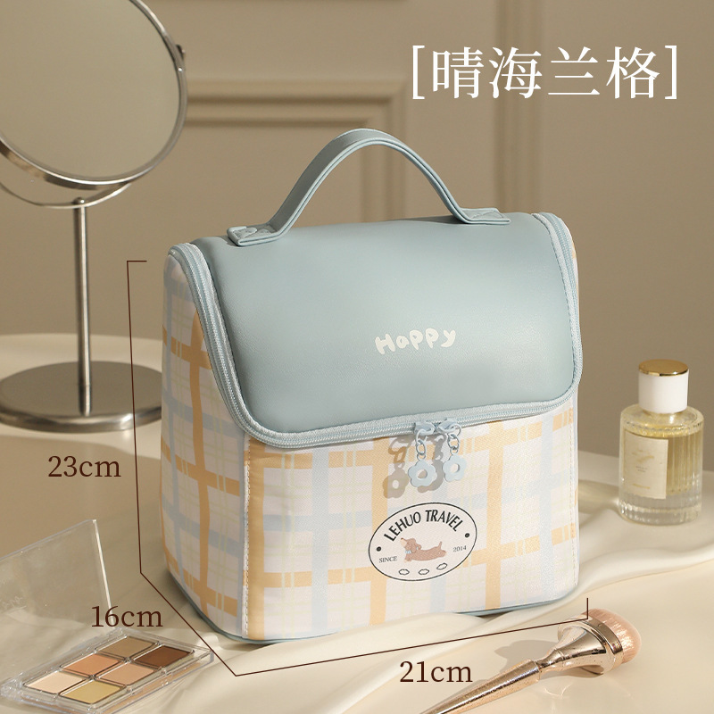 化妆品收纳包女便携式2025新款洗漱袋旅行轻便款高端网红超火外出|undefined
