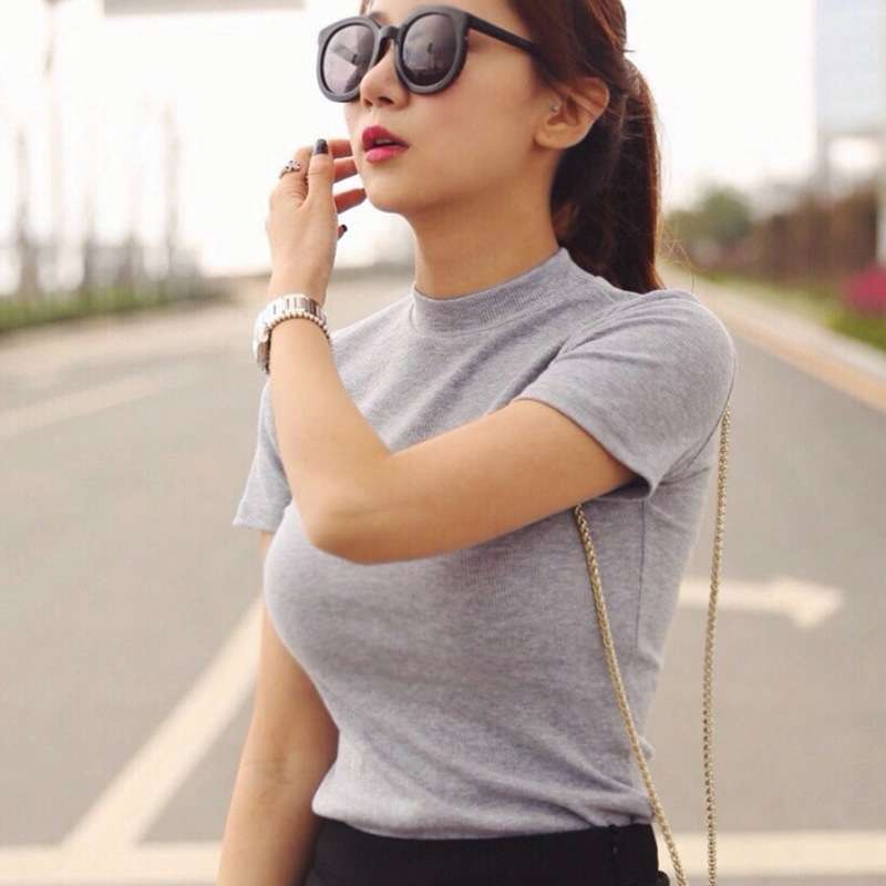 작은 하이 칼라 그레이