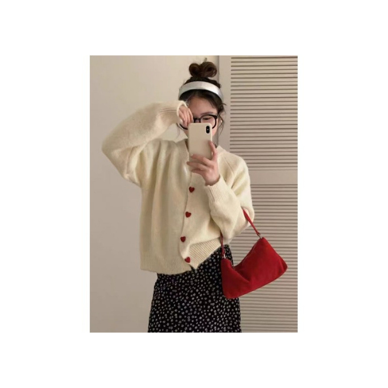 韩系温柔毛茸茸毛衣外套女秋冬宽松软糯爱心扣针织开衫插肩袖上衣|undefined