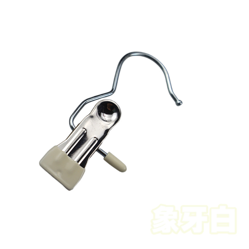 Gancho de tres palabras clip de gancho cromado clip de almacenamiento multifuncional sin costuras con clip de secado de gancho clip de pantalones a prueba de viento precio de fábrica