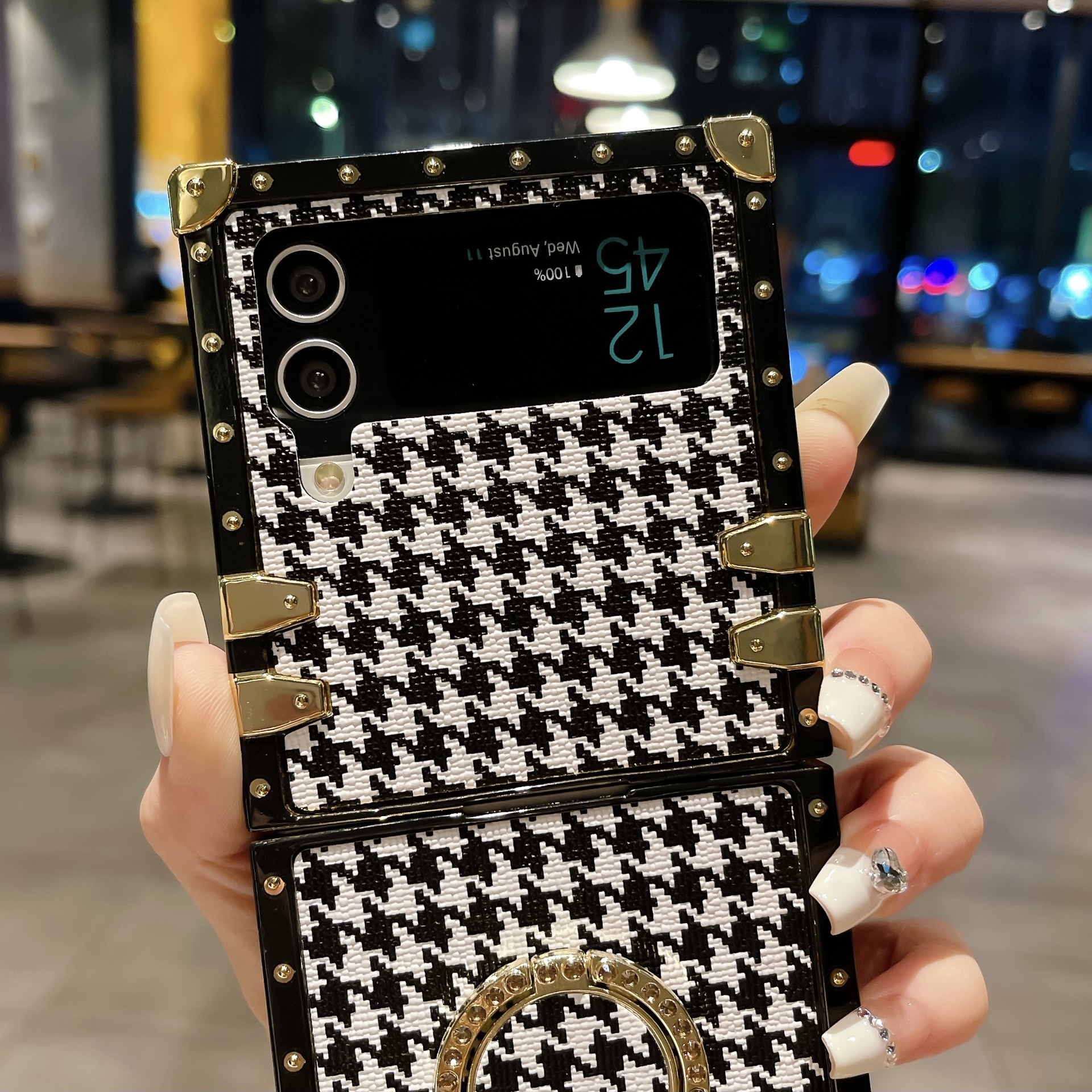 Trendy Phone Case For Samsung Galaxy Z Flip 5 4 Houndstooth Style_voghion.com