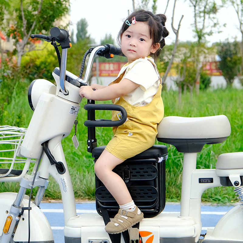 Suitable for Electric Vehicles, the Front Storage Box Can Be Used as a Universal Electric Vehicle Child Seat, Storage Basket, Seat, and Electric Vehicle Baby Seat