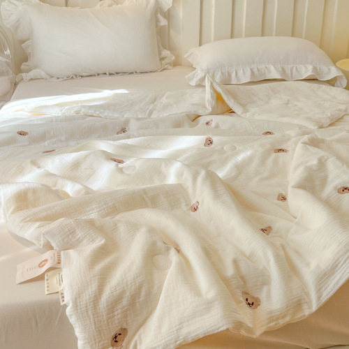 A-class mother and baby double-layered summer quilt with double-layered cotton cloth, water-washed cotton cloth, wrinkled cotton cloth air conditioning quilt/spring and autumn quilt 