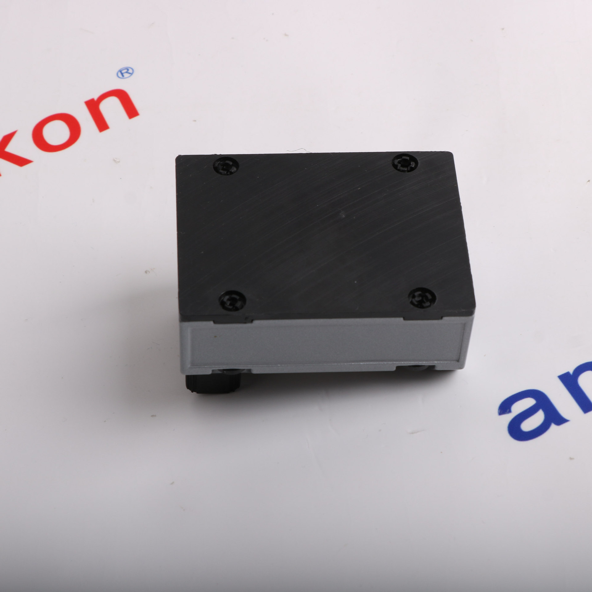 ABB UF C760 BE 142 3BHE004573R0142 接口板