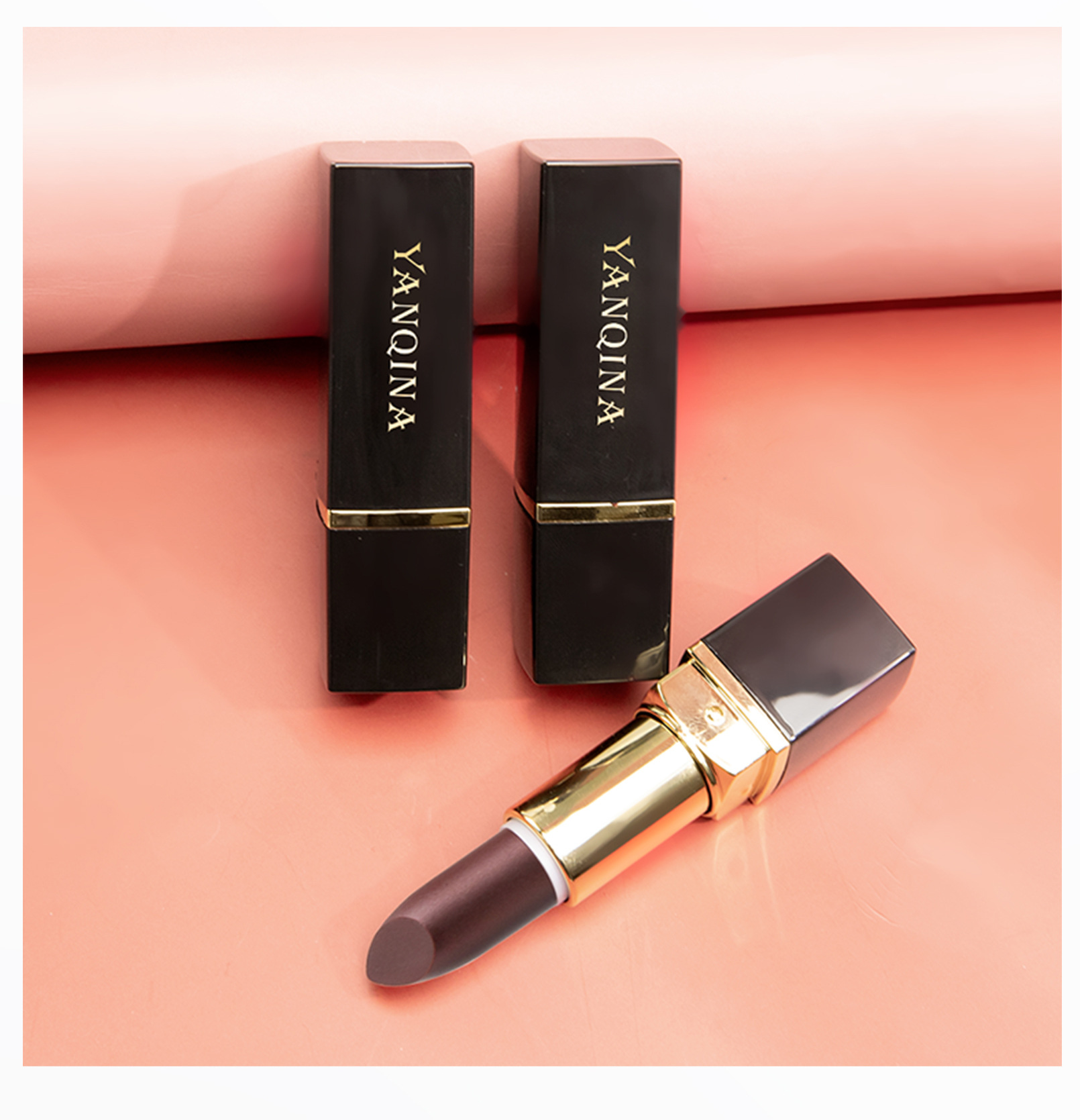 YANQINA Yanqina Black Rose Lipstick, a temperature-sensitive gradient lipstick that maintains makeup and color, is moisturizing and color-changing undefined
