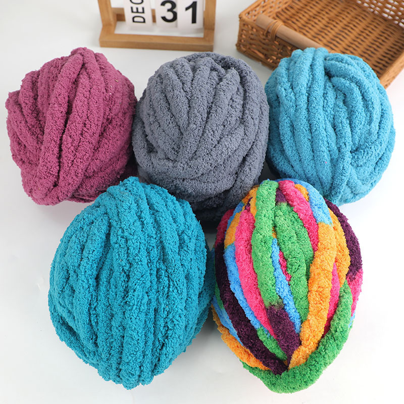 Sausage Yarn Wrapped Around a Large Tree, Foreign Trade Cat Tail Thick Ice Strip Yarn, Hand-Knitted Crochet Bag, Soft Hand-Knitted Blanket, Thick Wool Yarn Sausage Yarn Wrapped Around a Large Tree, Foreign Trade Cat Tail Thick Ice Strip Yarn, Hand-Knitted Crochet Bag, Soft Hand-Knitted Blanket, Thick Wool Yarn
