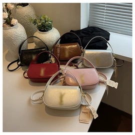 女士斜挎包;女士单肩包;水桶包