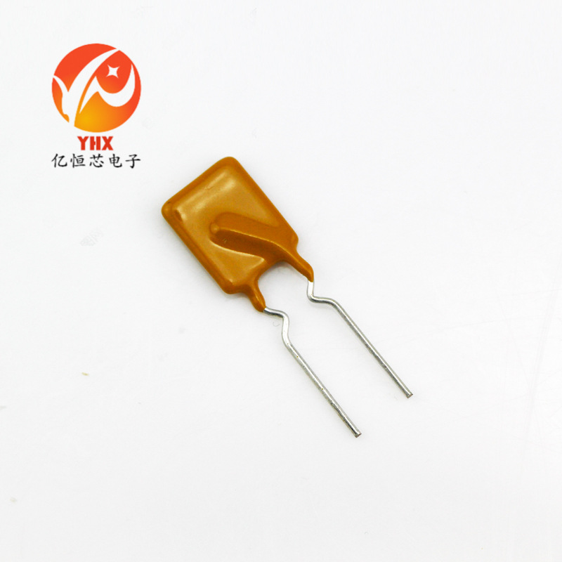 RUEF160 30V 1.6A 1600MA TYCO 泰科自恢复 插件保险丝直插保险管