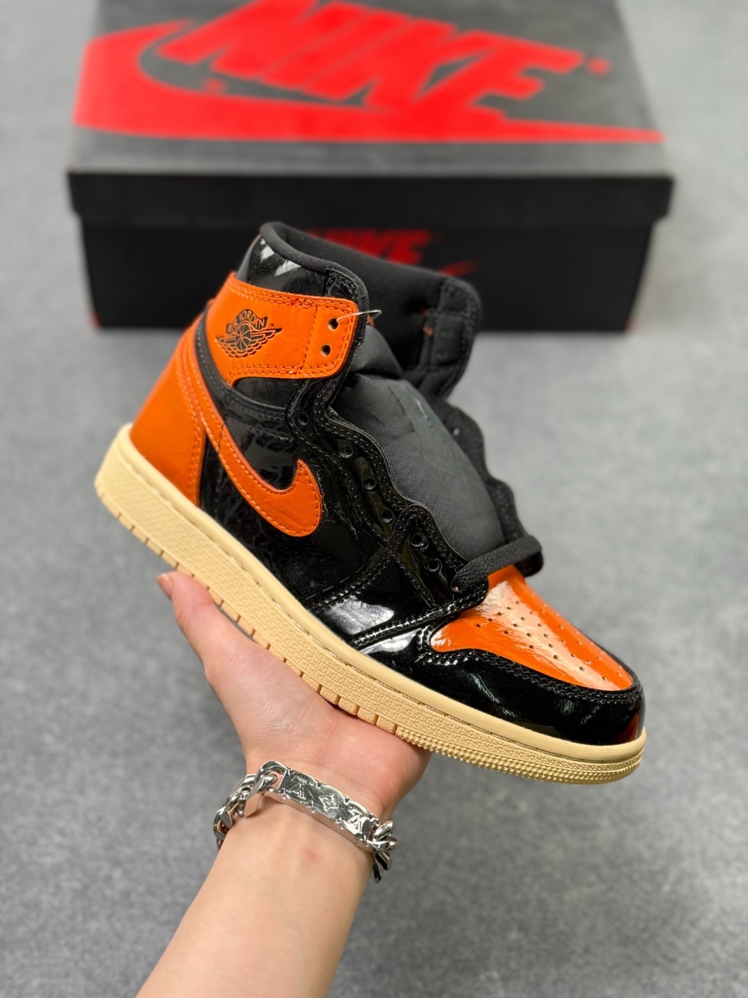 Zapatos Pitian pure original aj1 versión superior de alta calidad importada de cuero de cabeza completa para hombres y mujeres zapatillas deportivas casuales