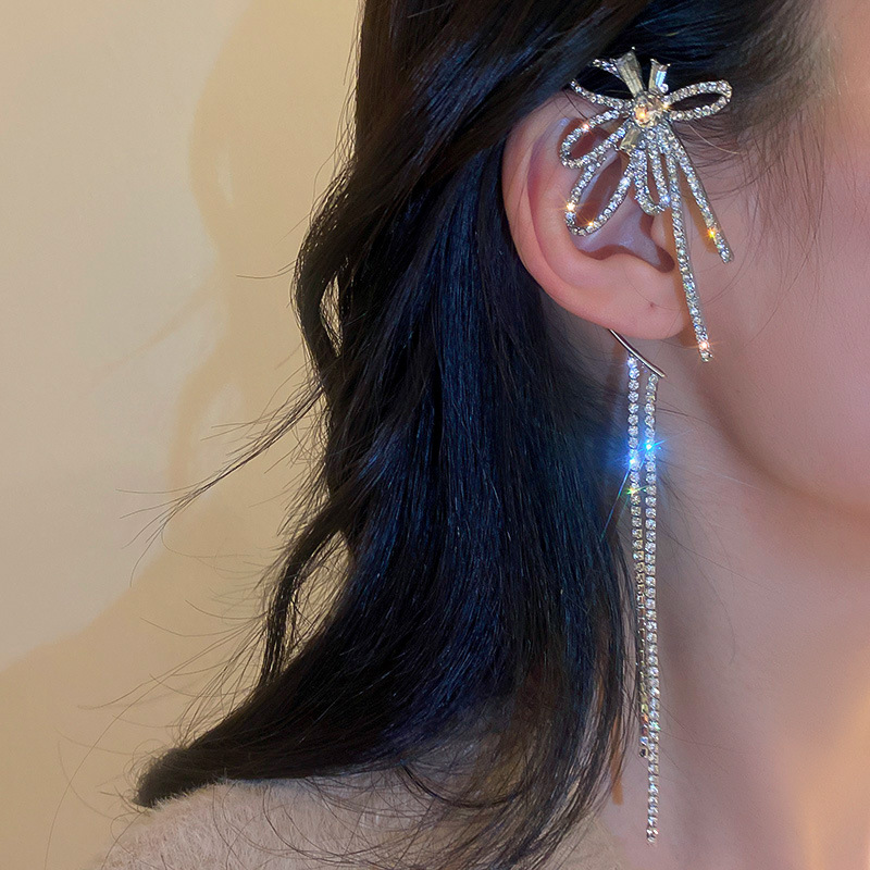 Incrusté Strass Métal Fleur Gland Oreille Clips Alliage Boucles D&#39;oreilles En Gros display picture 5