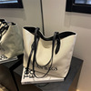 Capacious one-shoulder bag for leisure, handheld fashionable shopping bag
