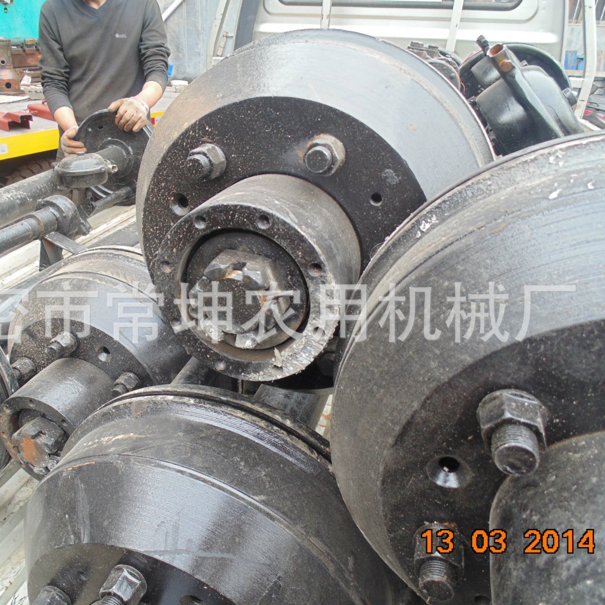 农用挂车配件   5吨拖车车轴 平板拖车车桥