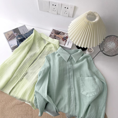 Thin sunscreen shirt for women long sleeves 2025 new summer loose niche design sense back slit shirt 5559