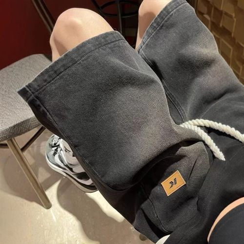 Men's trendy American denim shorts, 2025 summer new arrivals, thin design, niche, loose fit, large size, five-pocket style