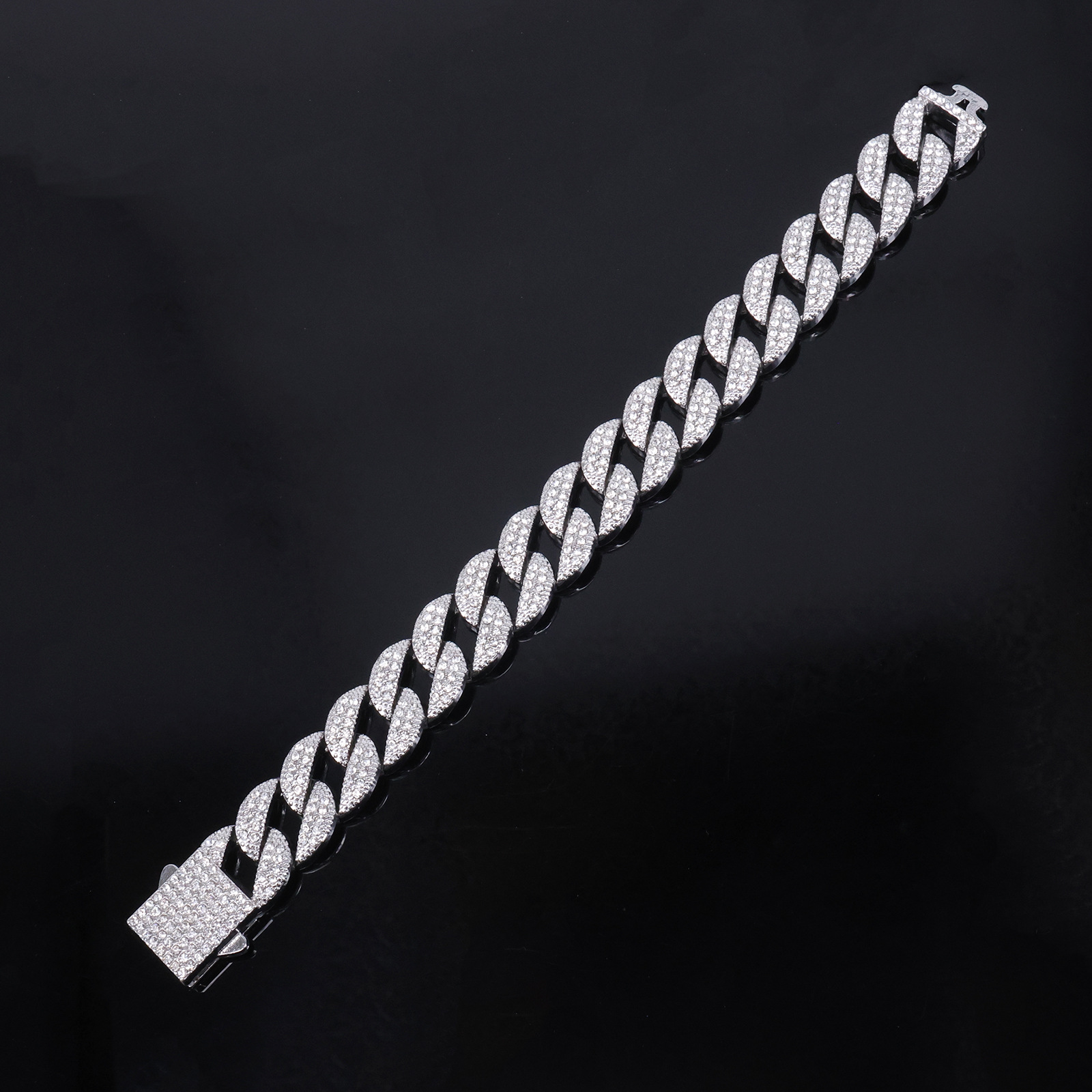 Alloy Chain Necklace With Round Spring Clasp And Full Diamonds_voghion.com