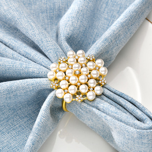 Factory direct supply Europe and the United States New Diamond Pearl flower napkin ring napkin ring wedding hotel mouth ring spot wholesale