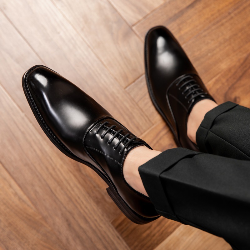 부스터 패드가있는 검은 색