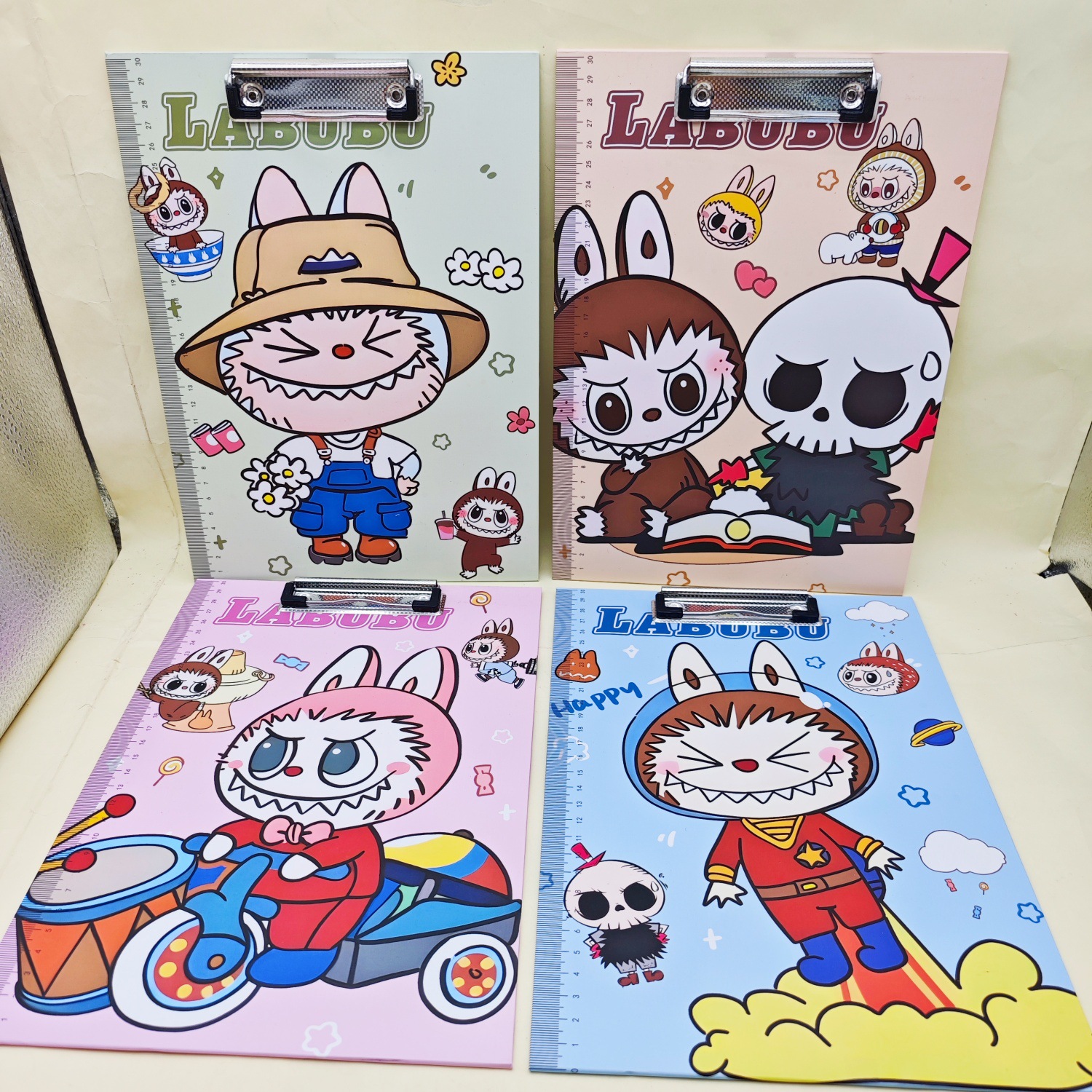 대외 무역 Labubu A4 다기능 보드 클립 [랜덤 1개]