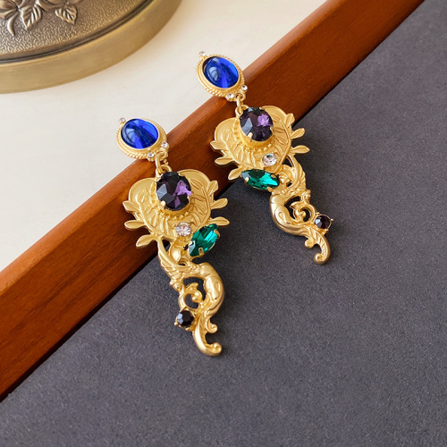 Silver needle oval diamond love angel earrings literary retro medieval palace style niche earrings temperament earrings for women