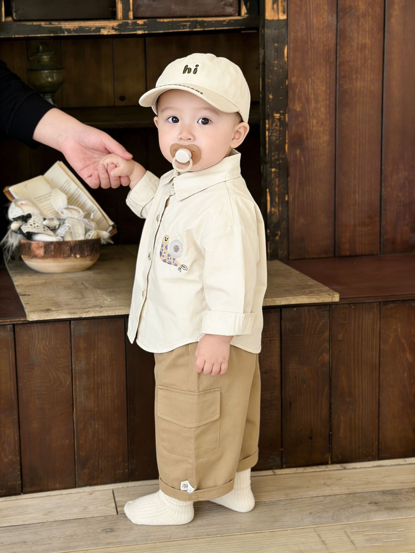 Camisas frescas para niños de primavera 2026 nuevas camisas de algodón casuales para bebés de otoño ropa de bebé