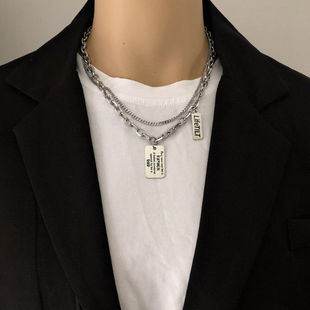 Do not fade European and American fashion brand letter Square Brand military brand necklace men's and women's multi-layer thick chain stacked clavicle chain sweater chain