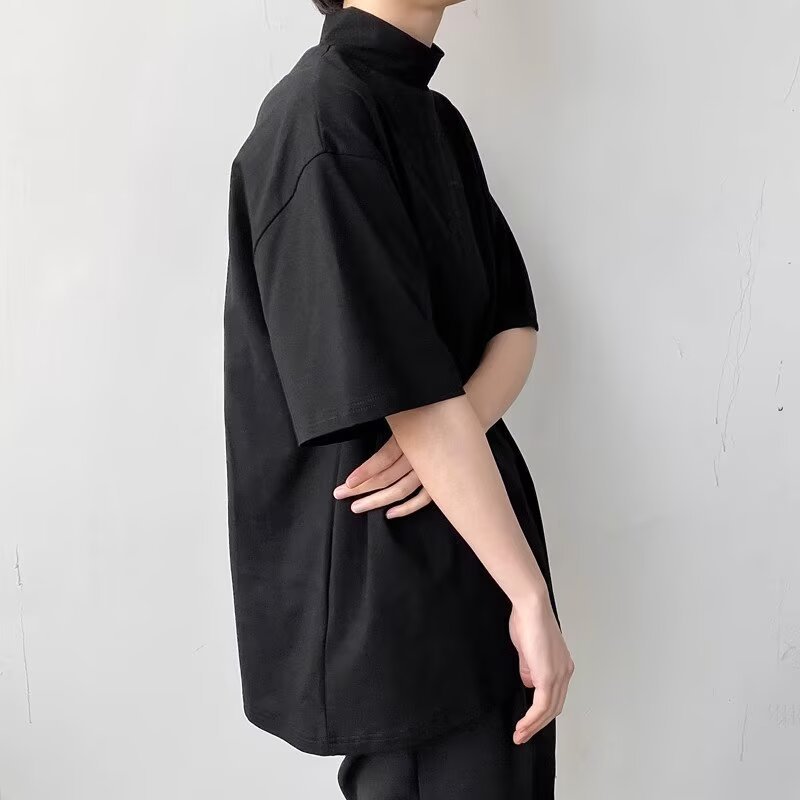 검은색