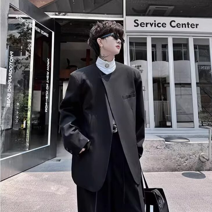 Trendy New Black Shoulder-Padded Suit for Men, Spring and Autumn Slim Casual Blazer, Stylish and Simple