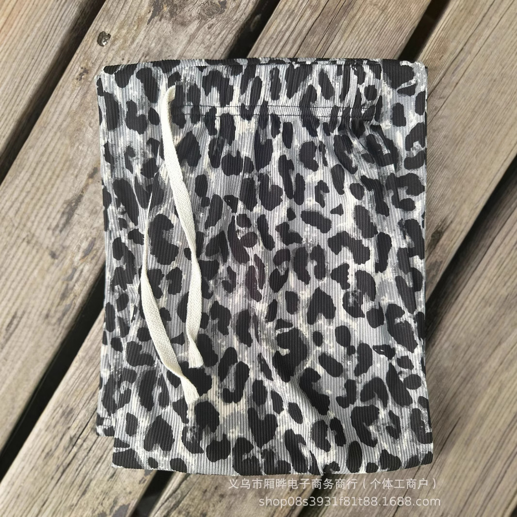 Nuevo estilo estampado de leopardo mujer verano fino estampado pantalones anchos mujer cintura alta fina seda de hielo estilo explosivo suelto drapeado hielo