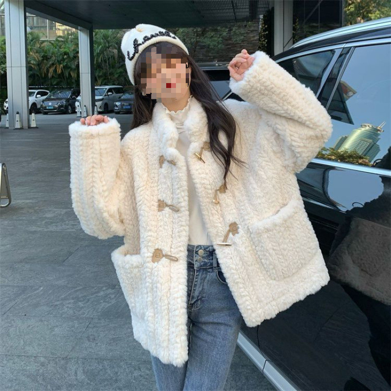 Lamb Wool Chanel-Style Jacket for Women, Autumn and Winter Thickened 2025 New Korean Style Horn Button Petite Cotton Coat