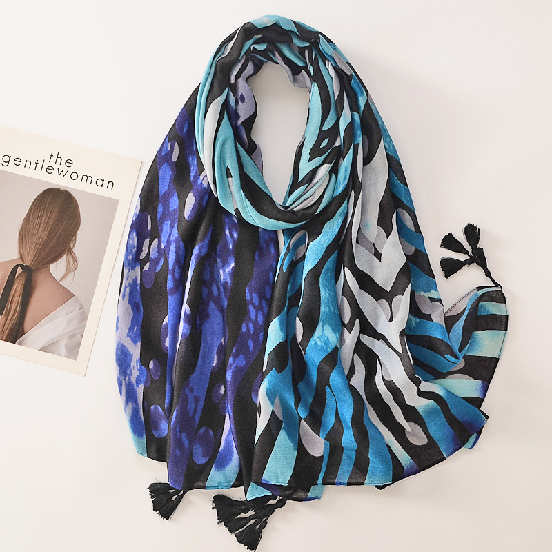 Moda europea y americana delgada suave aire acondicionado chal naranja decoración geométrica playa protector solar bufanda de algodón y lino sensación bufanda