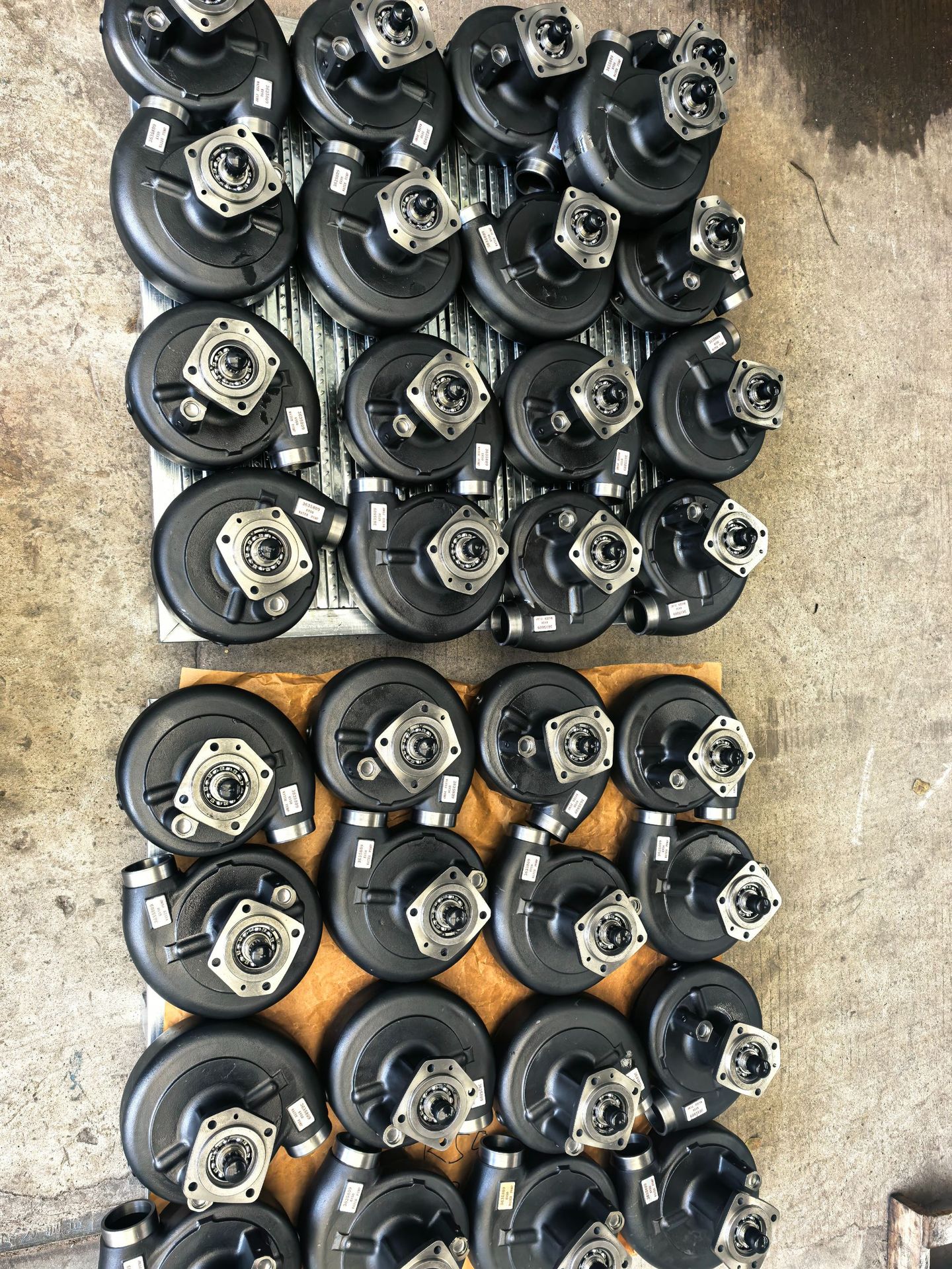 Cummins Engine K50 Water Pump 3635809 3627084 4376118 4372339 from the original manufacturer