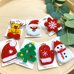 Cross-border new Christmas set towel embroidered with reindeer, elderly Christmas tree chest needle embroidery label pin badge